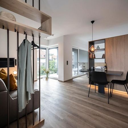 Sambucus Apartments -Premium Apartments For You And Your Dog Lana Buitenkant foto